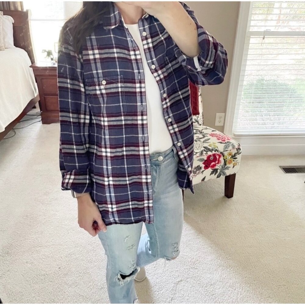 Gap Plaid Flannel Button‎ Down Shirt Soft Cozy Relaxed Navy Blue Size Small